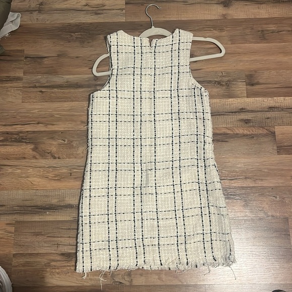 Preppy Tweed Dress - Picture 3 of 3